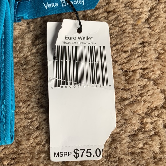 📌 New Vera Bradley wallet - Picture 2 of 3